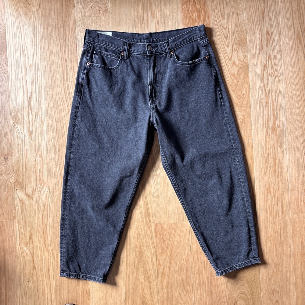 Gap Faded Black Barrel Jeans